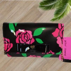 BETSEY JOHNSON BLACK PRINT PATENT CROSS BODY